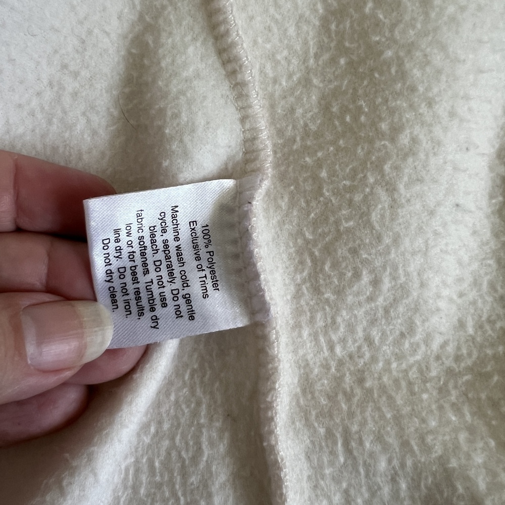 Eddie Bauer Vest Large White Sleeveless Outdoor Inside Pockets Cozy Active - Picture 7 of 8